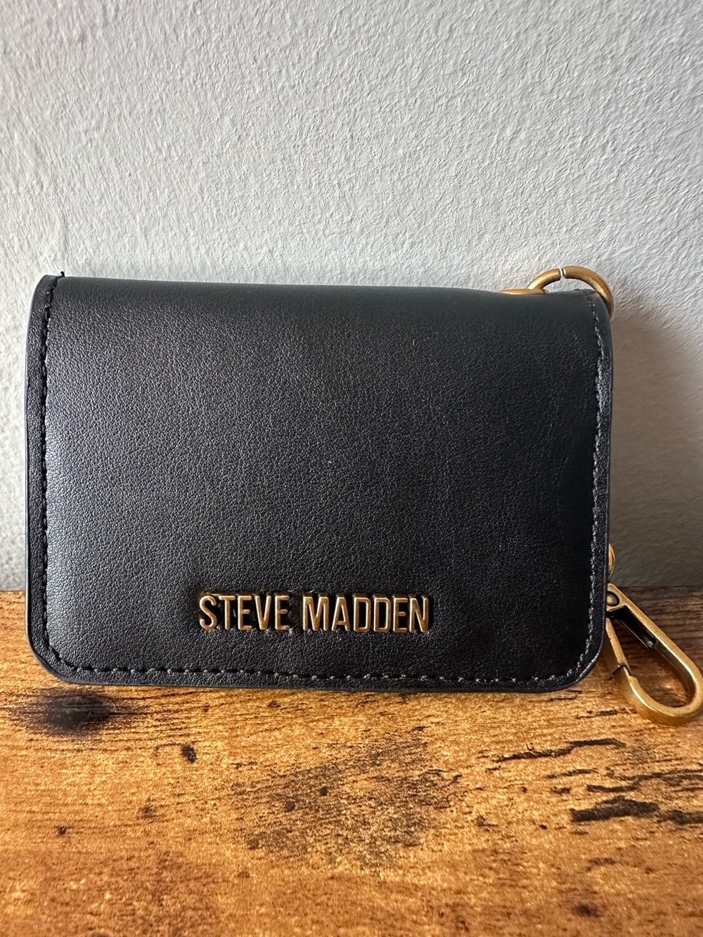 Steve Madden Black Card Wallet Keychain Bag Charm with Gold Hardware NWOT